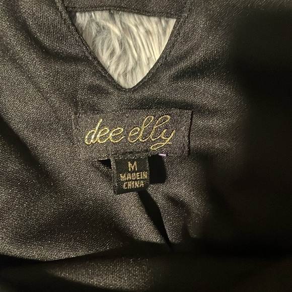 Black Shift Dress w Cutouts - Picture 3 of 4